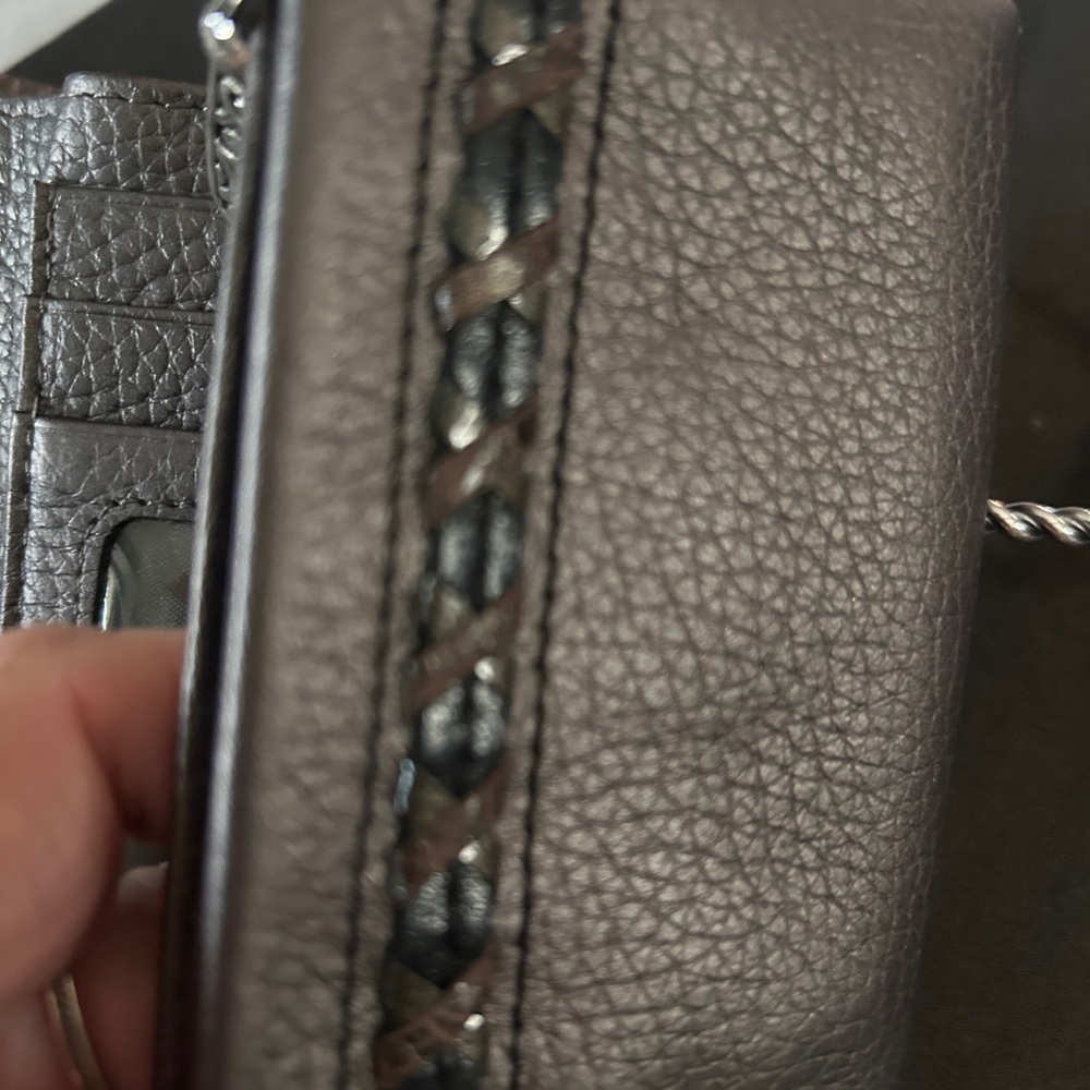 Sold
Brighton Brown Pebbled Leather ID Wallet with Silver Toggle Detail - Picture 8 of 14
